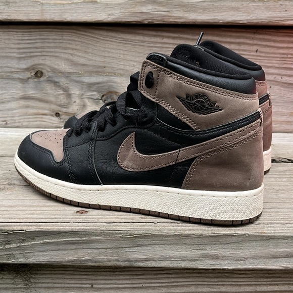 Nike air Jordan Retro High Palomino used no box